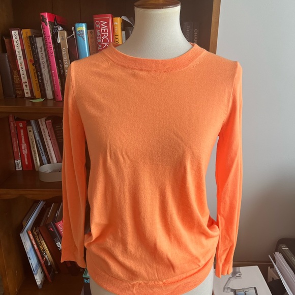 J.Crew Tippy Sweater Merino Wool - Picture 1 of 6